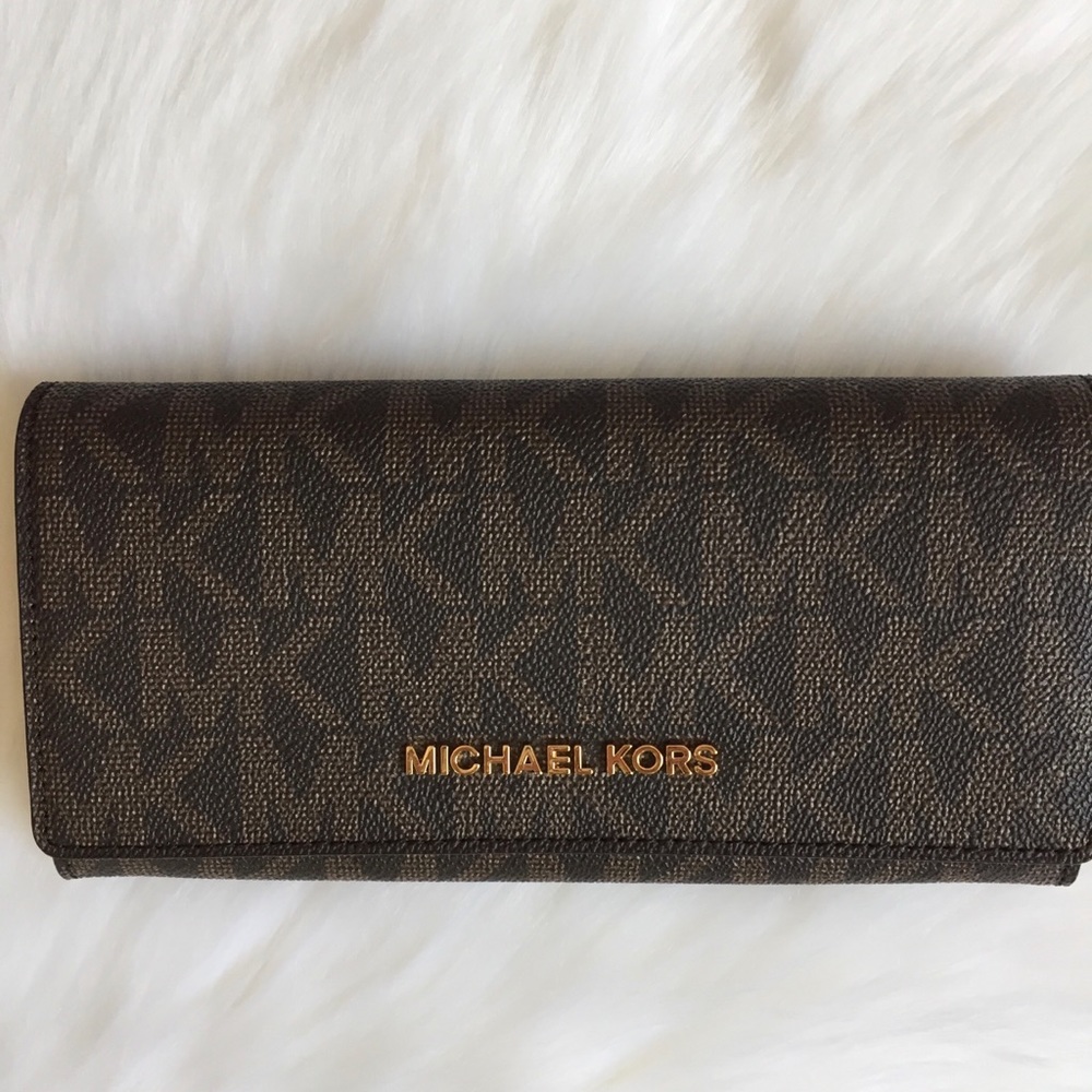 Michael Kors LARGE carryall brown acorn wallet - Picture 5 of 8